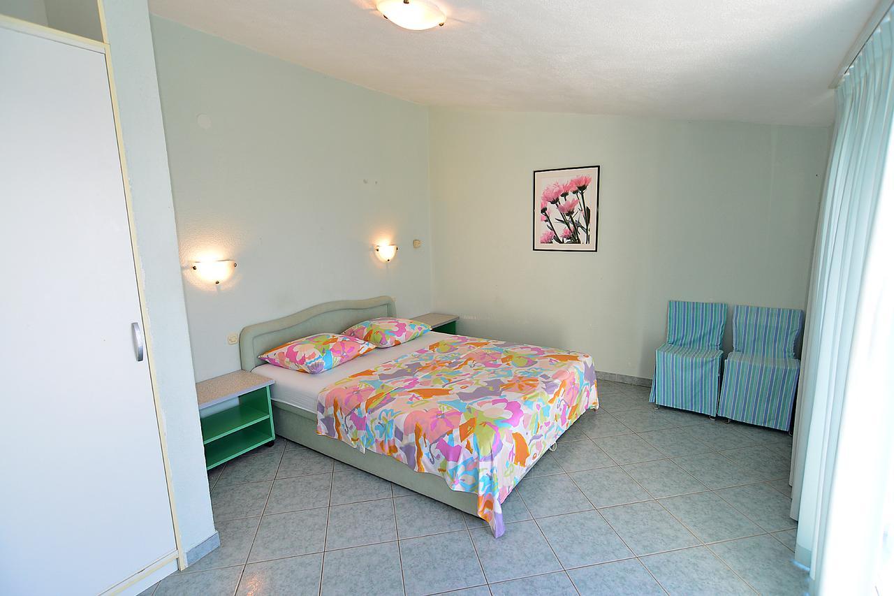 Apartments Milica 56 普拉 外观 照片